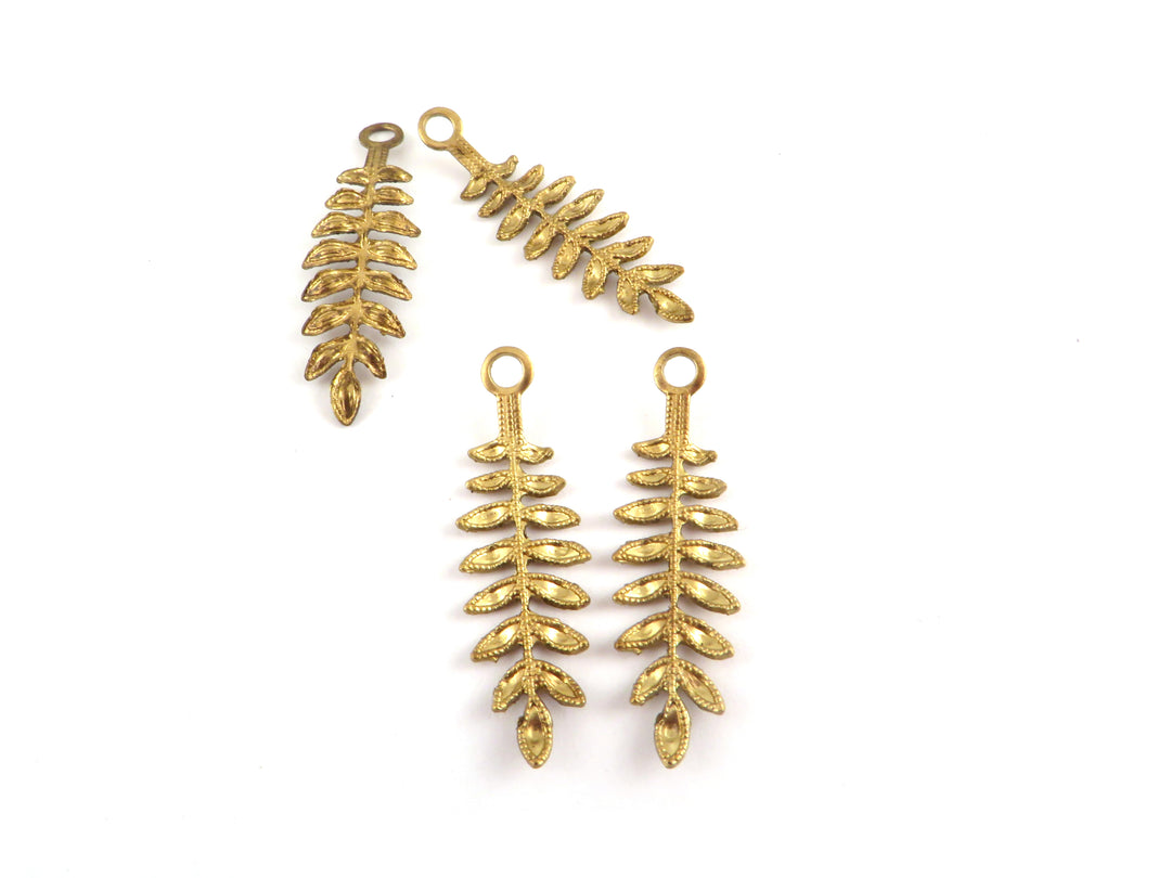 2x Breloque feuille (9mm x 32mm) CH-115
