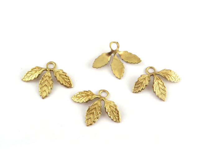 2x Breloque trio de feuille (20mm x 16mm) CH-118