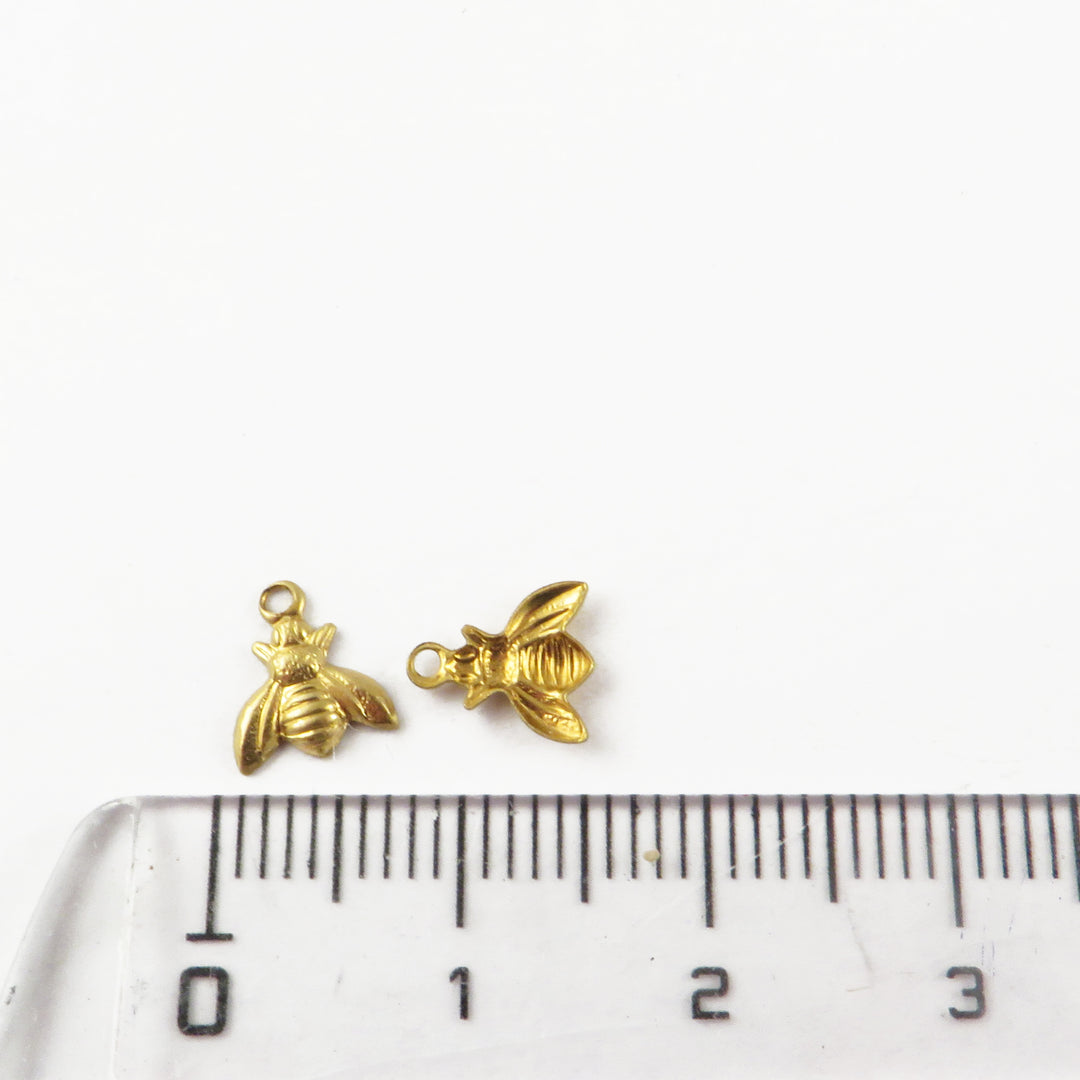 4x Breloque minuscule abeille (8mm x 7mm) CH-124