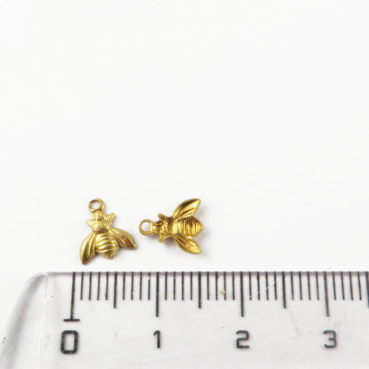 4x Breloque minuscule abeille (8mm x 7mm) CH-124