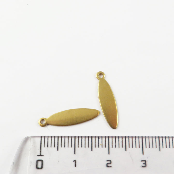 12x Breloque étiquette ovale (19mm x 5mm) PP-395