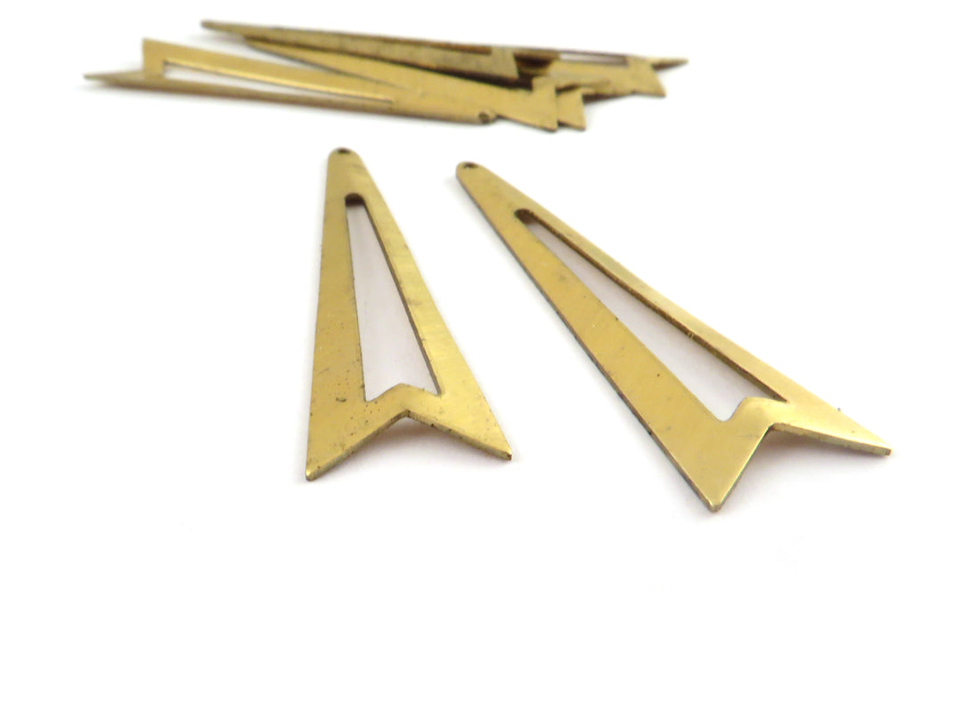 2x Breloque triangle ajouré plié (10mm x 42mm) PP-408