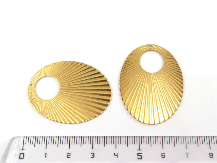 2x Breloque ovale plissé éventail ajouré (30mm x 38mm) PP-415