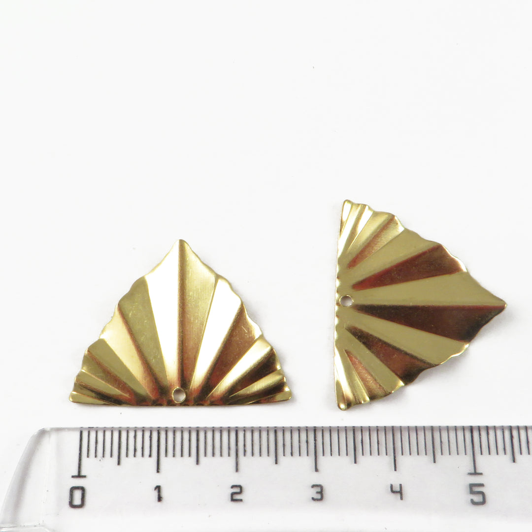 8x Breloque triangle éventail (29mm x 22mm) PV-336