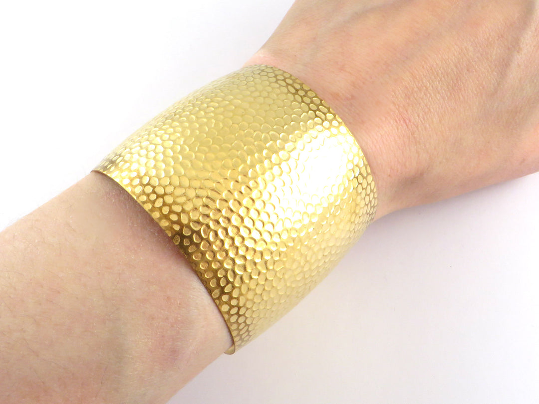 1x Bracelet manchette réglable martelé (51mm x 159mm) BM-006