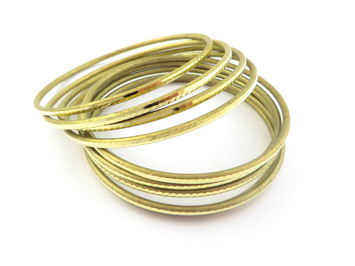 1 Bracelet jonc fermé effet peau de serpent BC-004
