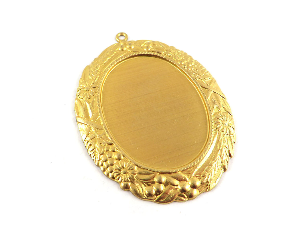 1x Pendentif support 25 x 33 mm (40mm x 52mm) M-029