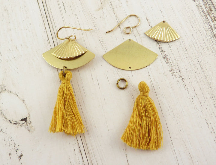 Kit diy bijoux boucles d'oreilles éventail et pompom K-012