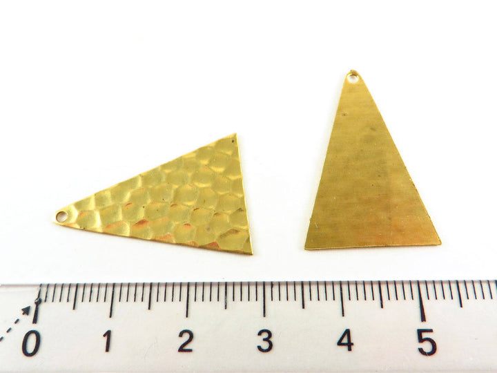 6x Breloque triangle martelé (28mm x 18mm) PP-021