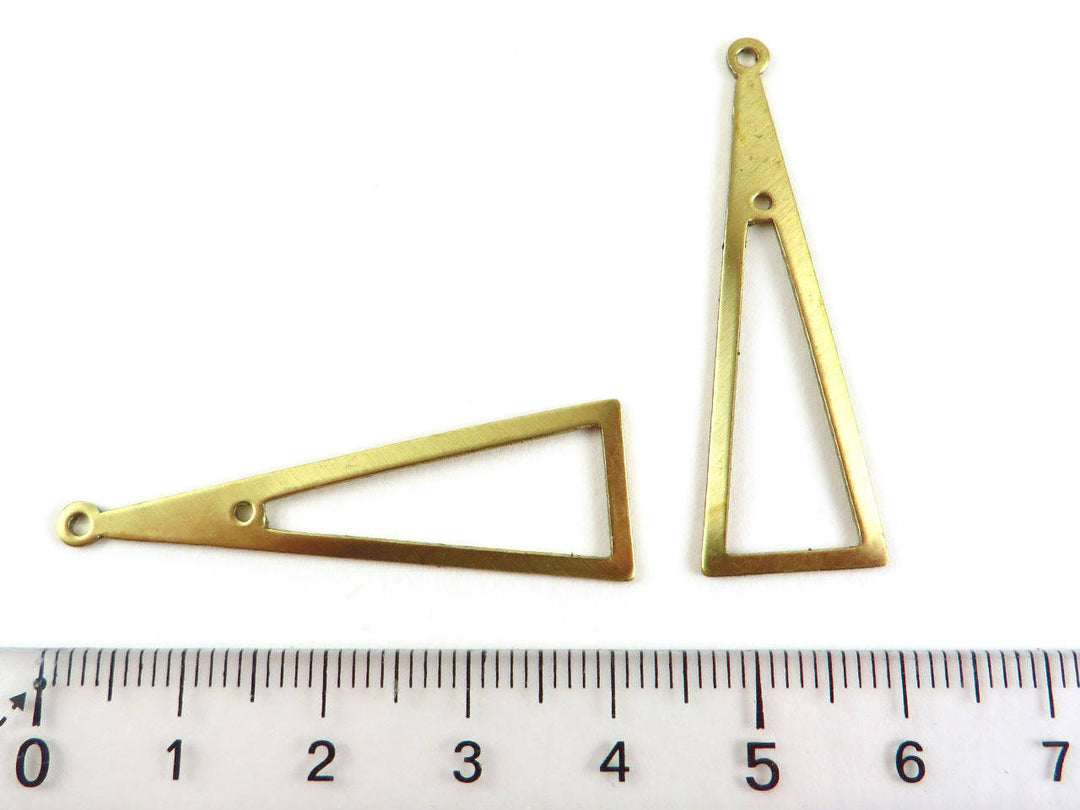 2x Breloque triangle évidé 2 œillets (42mm x 13mm) PP-128