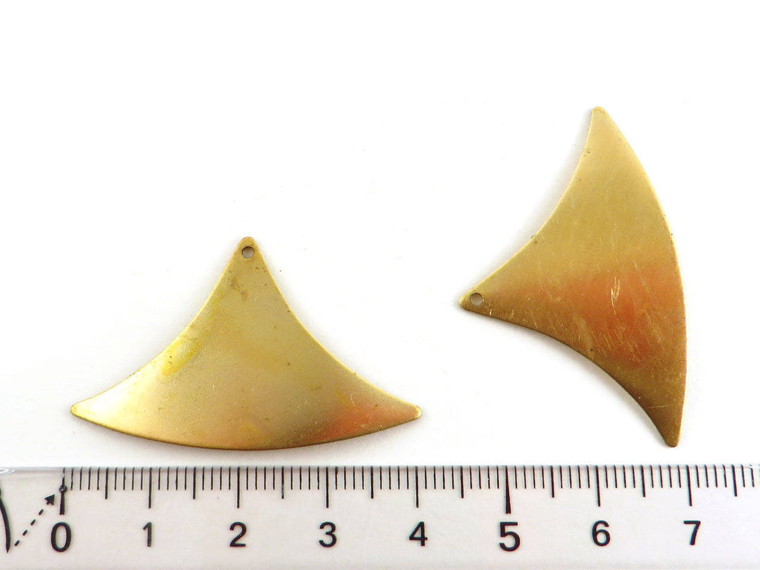 4x Pendentif triangle éventail (40mm x 25mm) PV-052