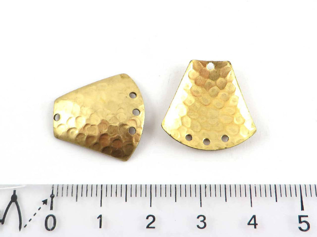 2x Connecteur trapèze martelé bombé 4 trous (19mm x 19mm) PV-094