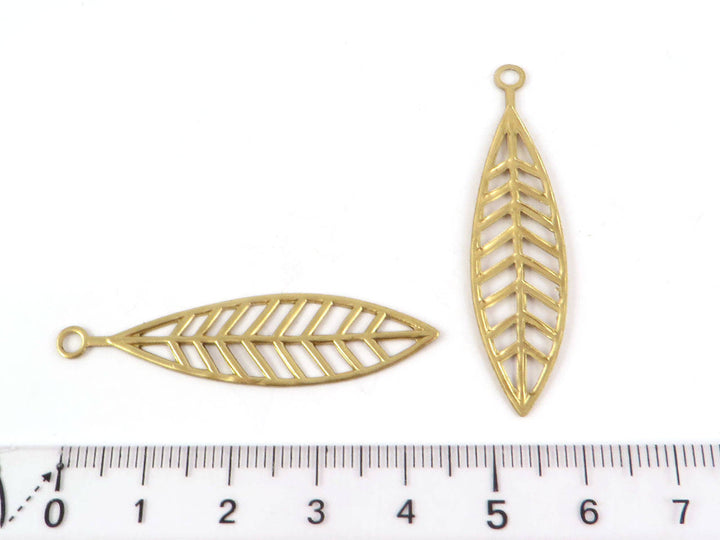 2x Breloque feuille (47mm x 12mm) CH-048