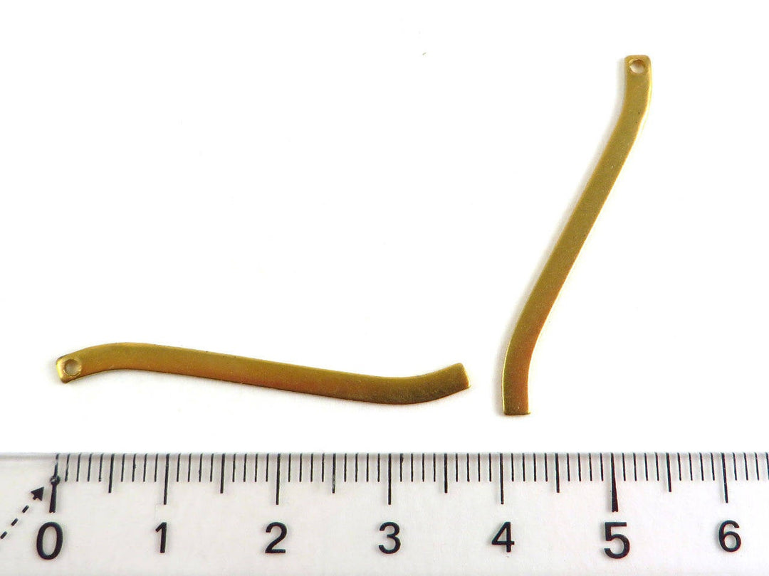 12x Breloque barre forme de S (38mm x 3mm) PP-120