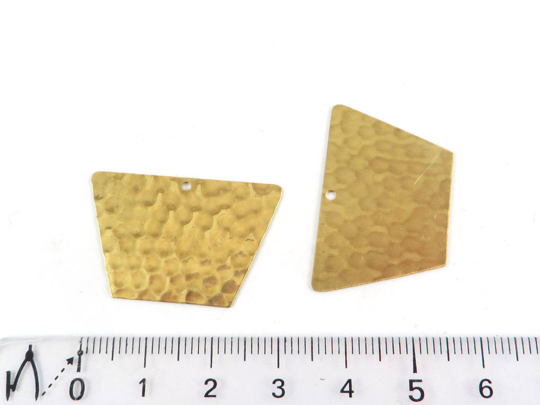 4x Breloque trapèze martelé (31mm x 20mm) PP-205