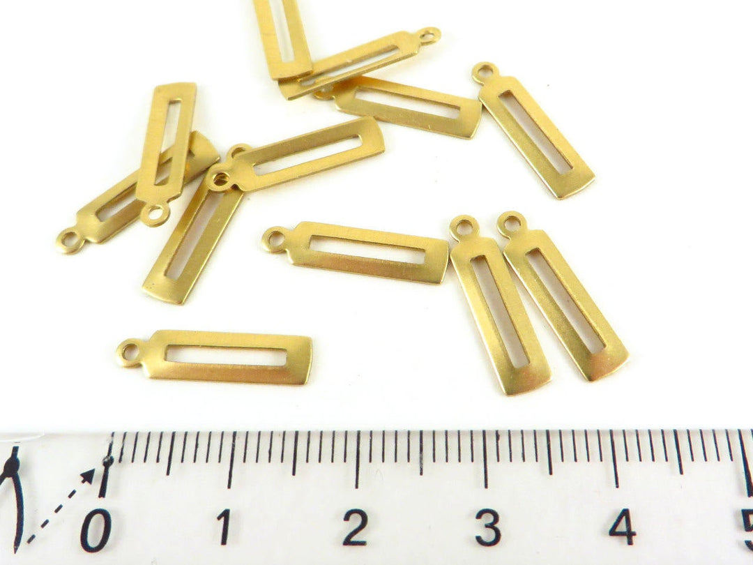 6x Breloque barre rectangle évidé (17mm x 4mm) PP-198