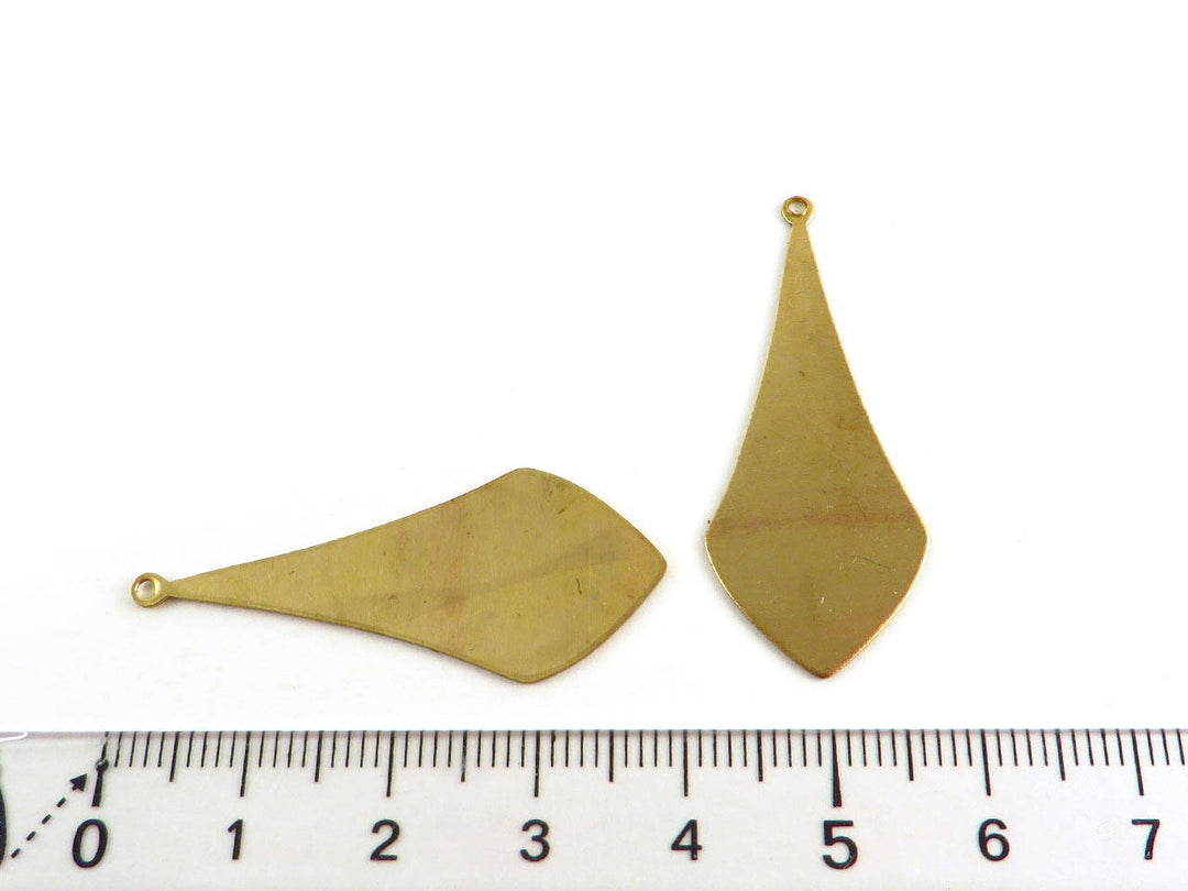 2x Breloque goutte fleur de lys (38mm x 16mm) PP-031