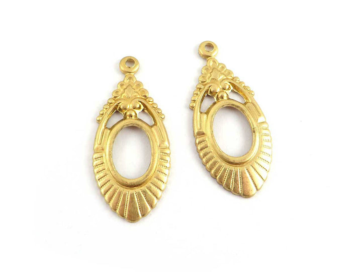 2x Breloque navette ajourée vintage (15mm x 33mm) V-112