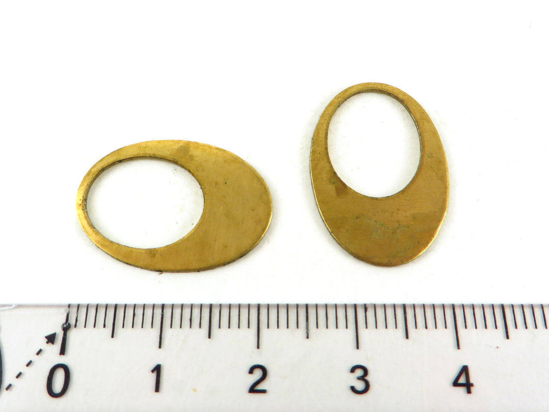 4x Breloque ovale ajouré (22mm x 15mm) PP-104