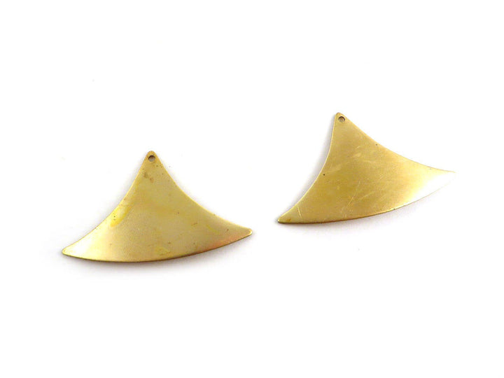 4x Pendentif triangle éventail (40mm x 25mm) PV-052