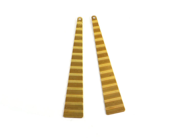 2x Pendentif triangle strié rayure (57mmx10mm) PP-171