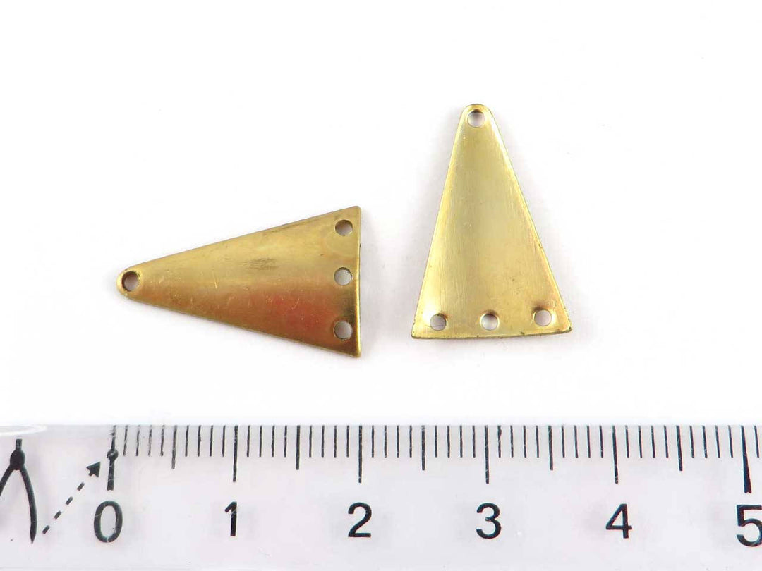 4x Connecteur chandelier triangle bombé 4 trous (13mm x 21mm) PV-166