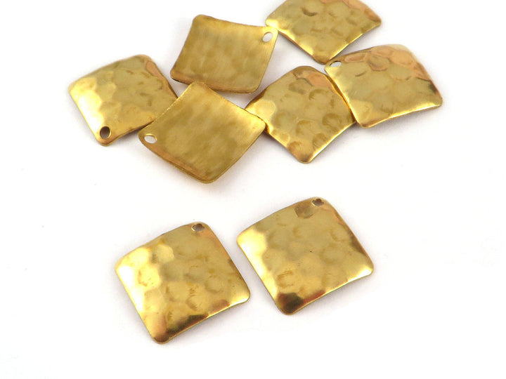 6x Breloque carré bombé martelé (13mm x 13mm) PV-219