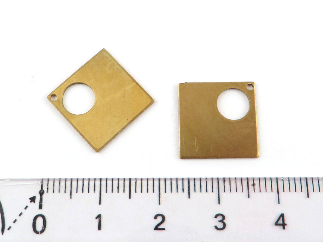 6x Breloque carré ajouré (19mm x 19mm) PP-282