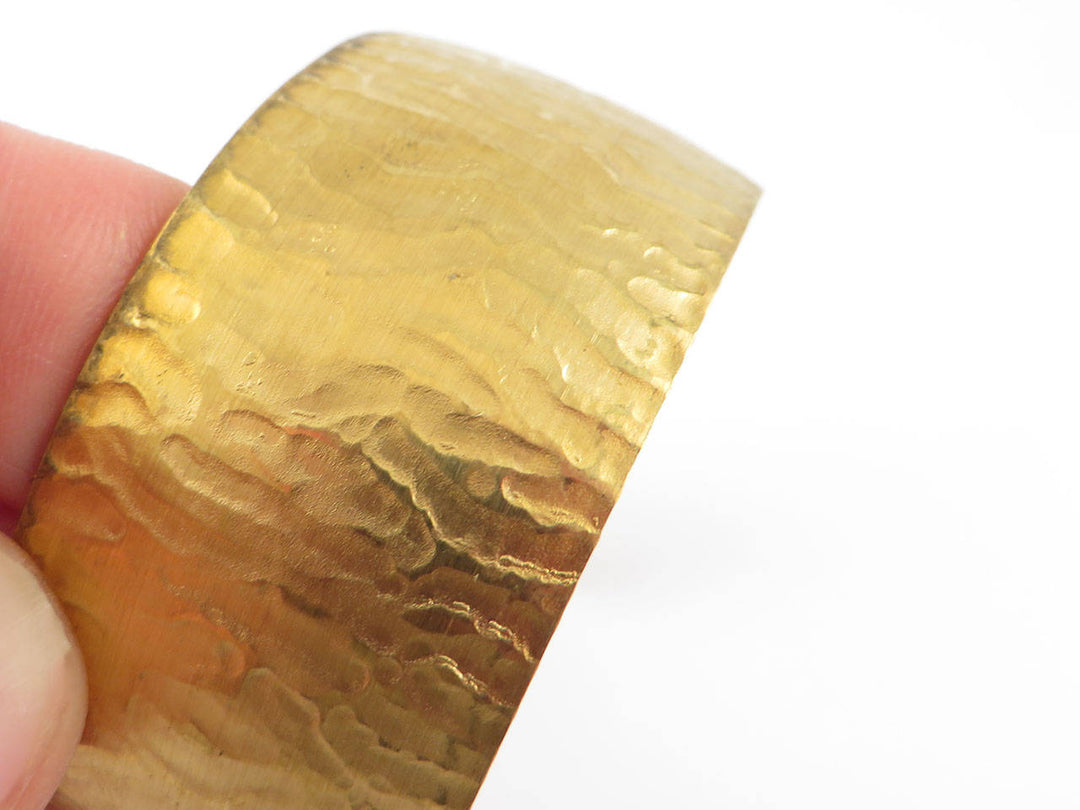 1x Bracelet manchette réglable martelé veiné (51mm x 159mm) BM-004