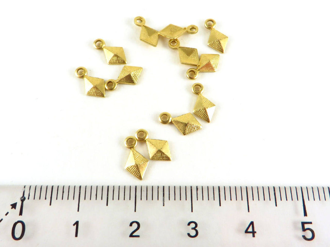 12x Breloque losange (5mm x 8mm) PV-236