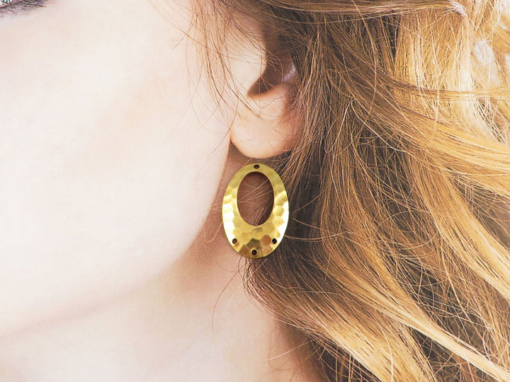 4x Connecteur ovale ajouré bombé martelé 4 trous (27mm x 18mm) PV-217