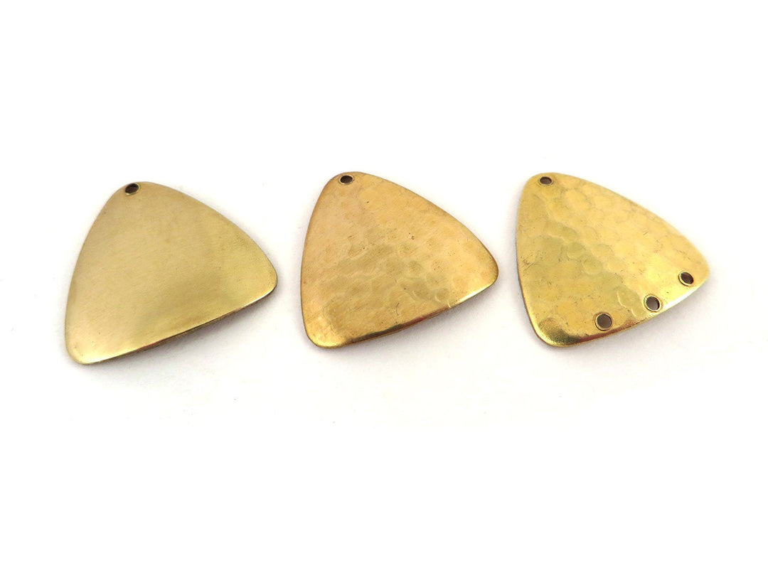 4x Breloque triangle bombé lisse ou martelé (20mm x 21mm) PV-021/PV-095/PV-111