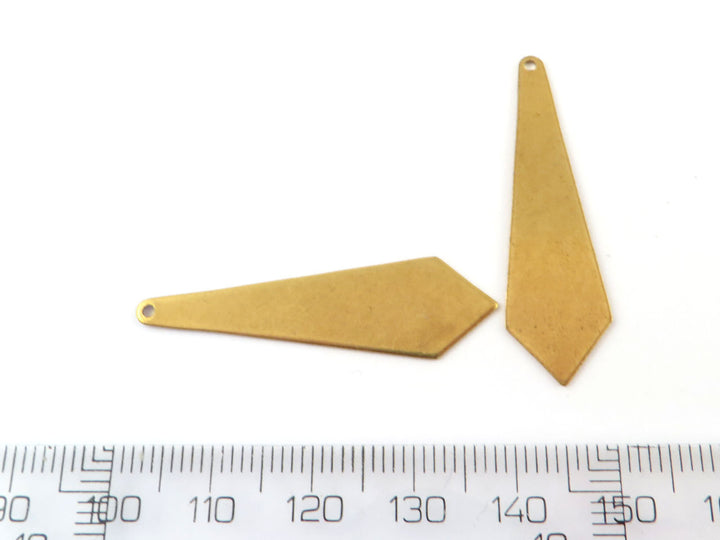 2x Breloque cravate lisse ou martelée (3 tailles)