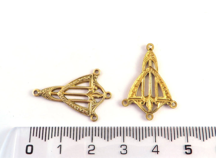 2x Connecteur chandelier triangle goutte Art Nouveau (18mm x 27mm) V-136
