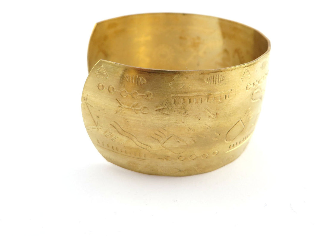 1x Bracelet manchette réglable décoré BM-013