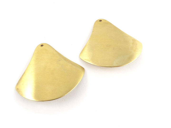 2x Pendentif triangle éventail (37mm x 39mm) PV-023