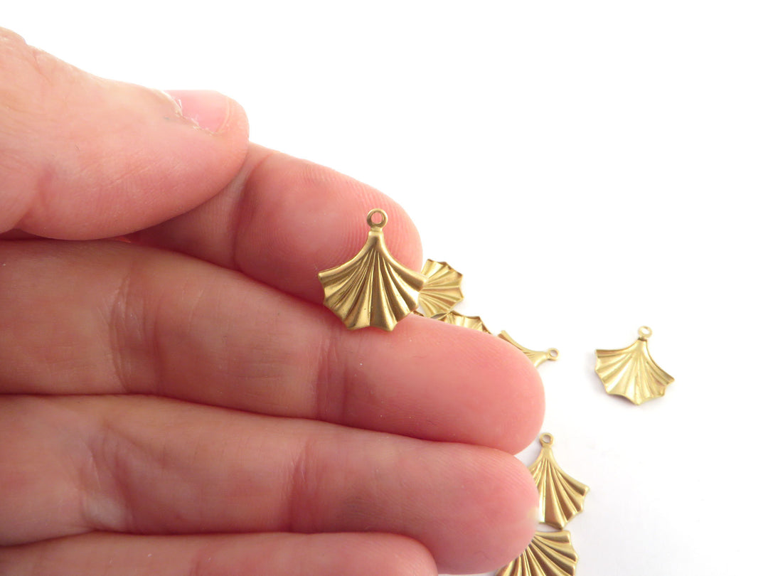 6x Breloque éventail vintage drapé plissé (12mmx13mm) PV-282