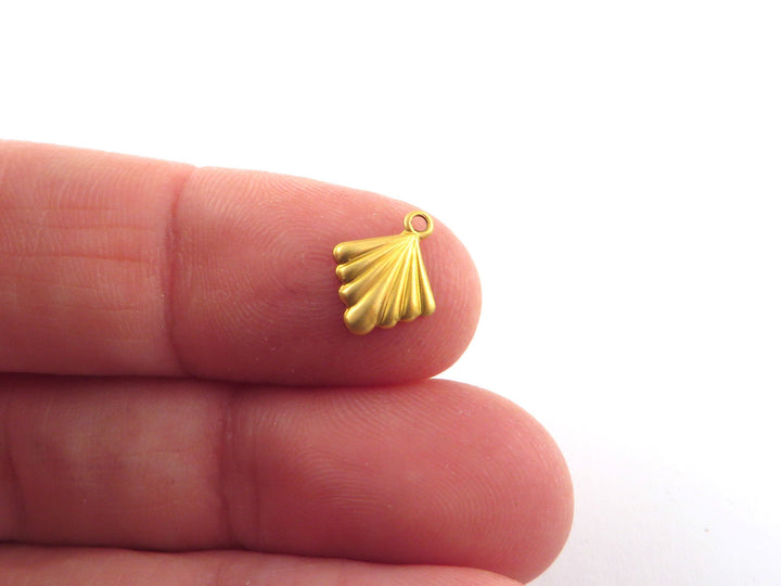 6x Breloque losange éventail vintage (8mm x 10mm) PV-277