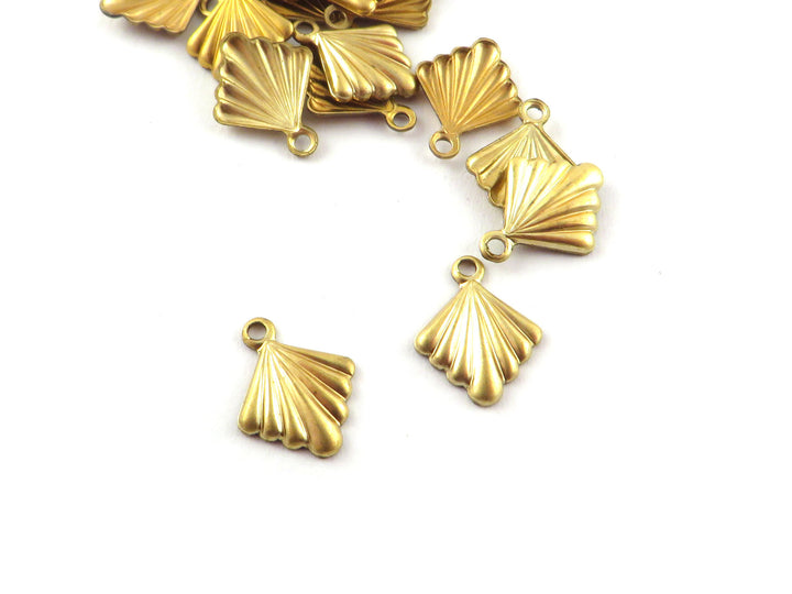 6x Breloque losange éventail vintage (8mm x 10mm) PV-277