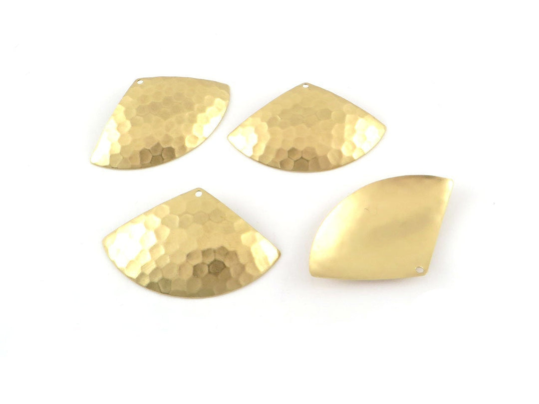 2x Pendentif éventail bombé martelé (24mm x 39mm) PP-307