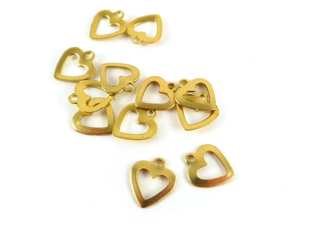 12x Breloque cœur (9mm x 9mm) CH-024