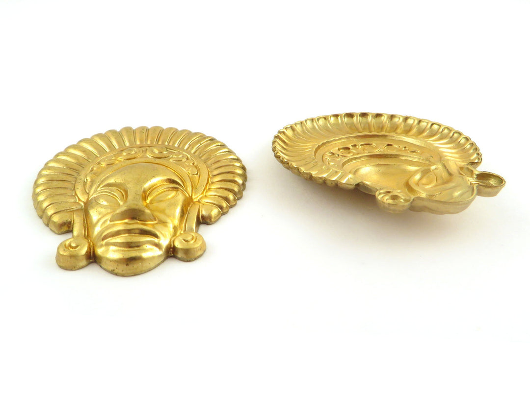 1x Breloque visage ethnique (33mm x 38mm) CH-097