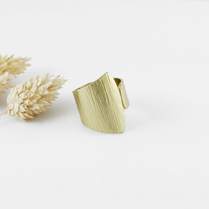 HITAISHO - Bague laiton ligné asymétrique