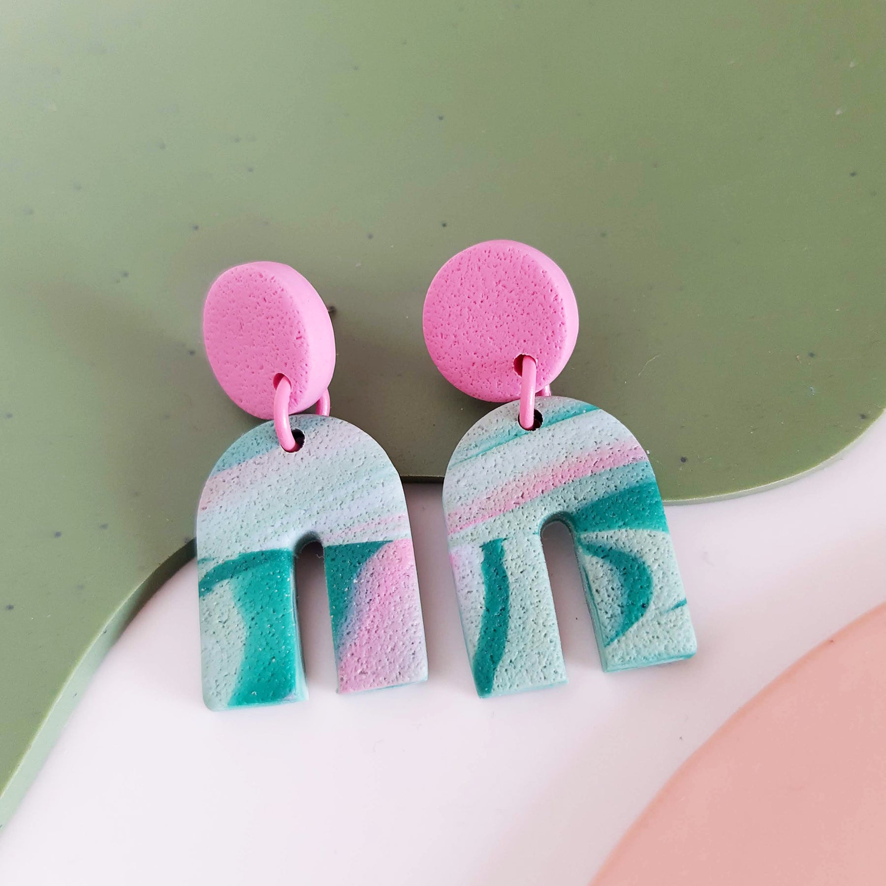 boucles d'oreilles enfants fantaisies roses ribambelle,boulogne sur mer boucles d'oreilles enfants fantaisies roses ribambelle,boulogne sur mer