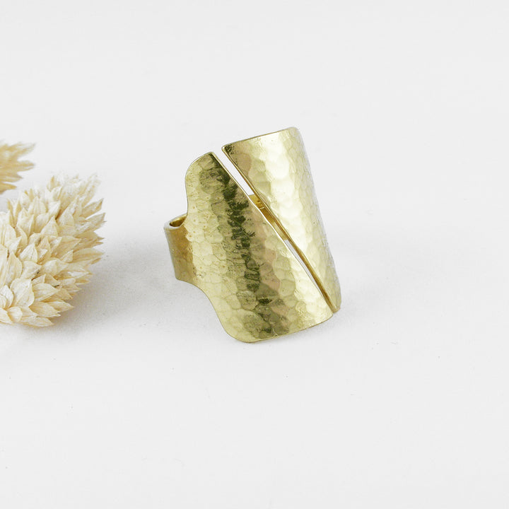 SHIKAKU - Bague laiton martelé
