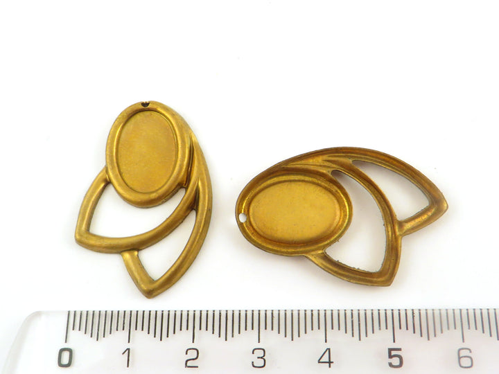 2x Breloque navette ajouré support vintage ovale 10 x 14 mm (22mm x 33mm) M-020