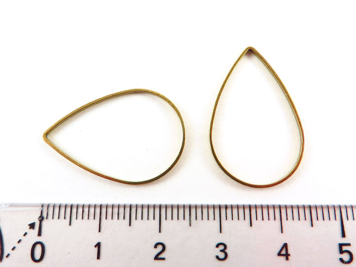 25x Anneau fermé goutte (25mm x 16mm)