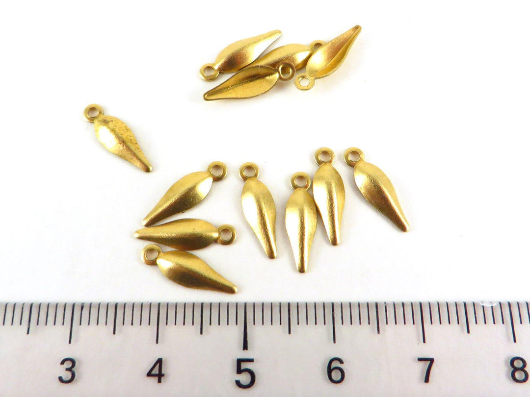 18x Breloque goutte pliée (12mm x 4mm) PV-089