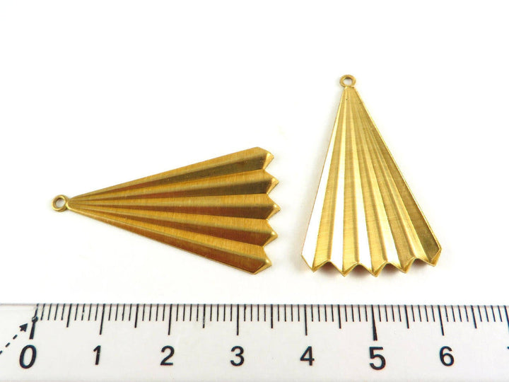 2x Pendentif triangle éventail Art Déco (36mm x 21mm) PV-064