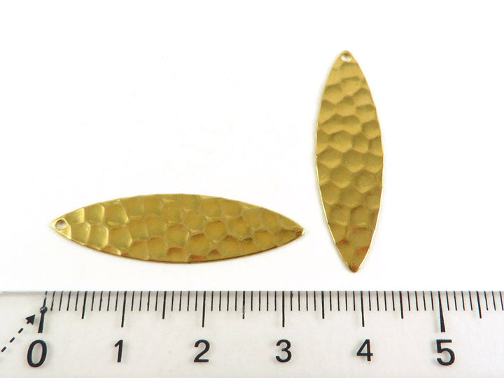 6x Breloque navette martelée (34mm x 9mm) PP-119
